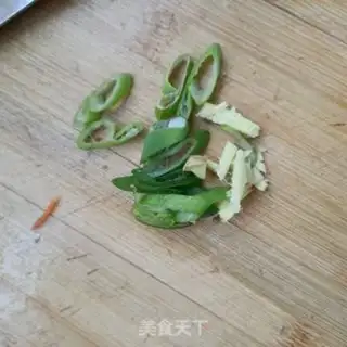 Make A goldfish step 2