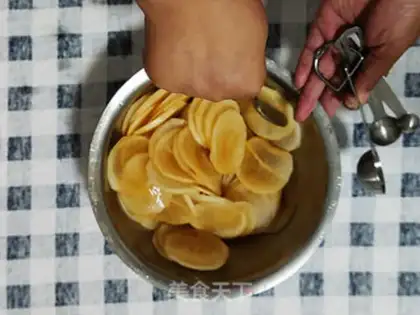 Make Light salt sauce radish step 5