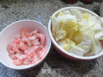 Make Shrimp-cracked cabbage step 0