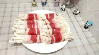 Make Golden mushroom roll step 2