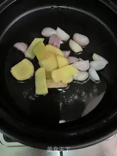 Make Garlic gills and mushrooms step 9