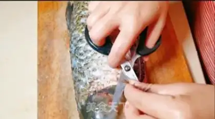 Make Precious, fresh fish step 1