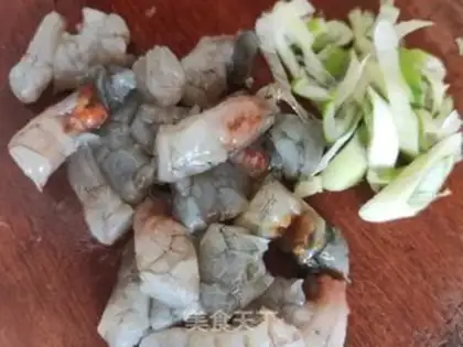 Make Tomato shrimp pasta step 3