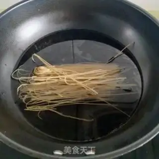 Make Roachballs step 1