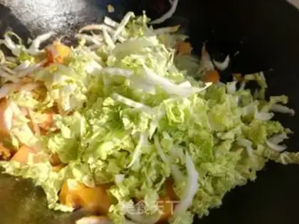 Make Tomato shrimp pasta step 8