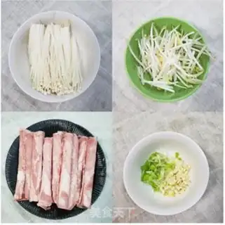 Make Sour soup, fat cow, golden mushroom step 0