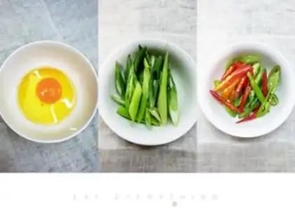 Make Pelican egg sauce with the gruesome tart noodles step 1