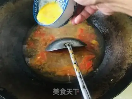 Make Tomato egg soup step 3