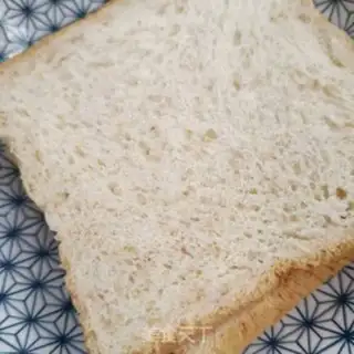 Make Eggs radish sandwich step 0