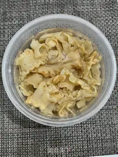 Make Fish bubble hair step 7