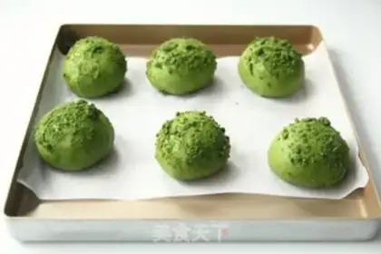 Make Cream of tea and cream bread step 9