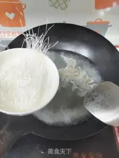 Make Spinach fan soup step 2
