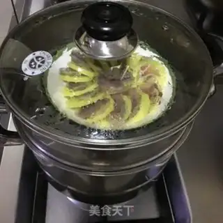 Make Weenie steamed potatoes step 4