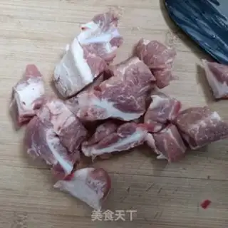 Make Pork crumbs step 0