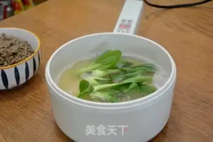 Make Spicy noodle step 2
