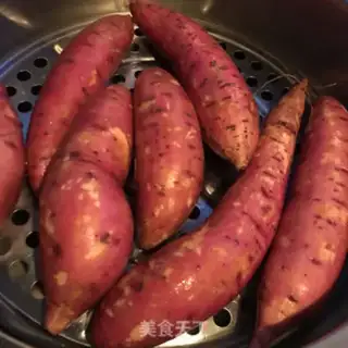 Make Scramble the sweet potatoes step 1