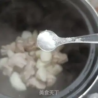 Make Pork crumbs step 5