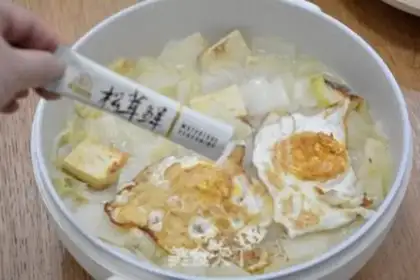 Make Bean tofu egg soup step 8