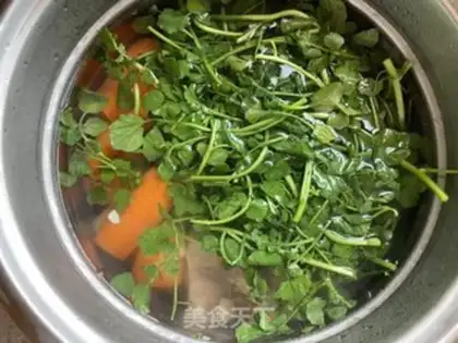 Make Piggy soup step 4