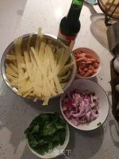 Make A simple version of the cold noodles step 0