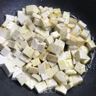 Make Sour spicy corn noodles step 3
