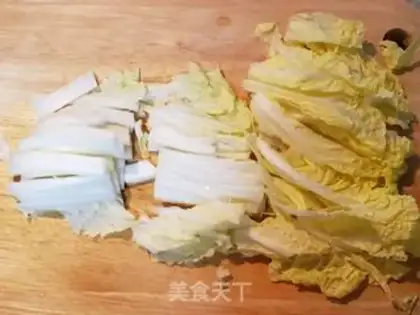 Make Little sour cabbage step 1