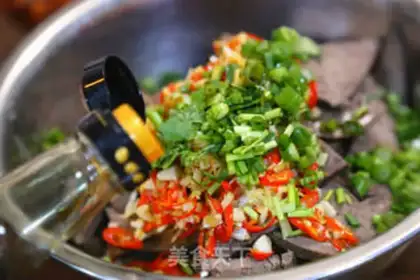 Make Coldly mixed with pig liver step 18