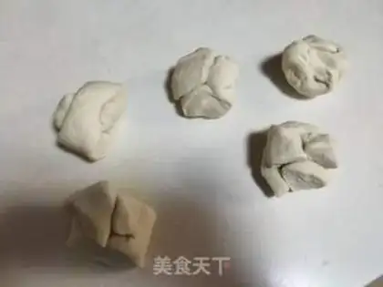 Make Flower buns step 3