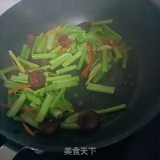 Make Spicy sausage celery step 9