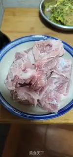 Make Blue radish steak soup step 0