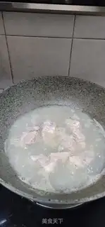 Make Blue radish steak soup step 1