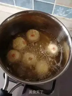 Make Potato shrimp balls step 4