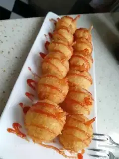 Make Potato shrimp balls step 5