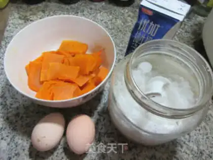 Make Milk egg steaming pumpkins step 0