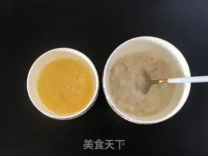 Make Fast-hand banana pie step 1