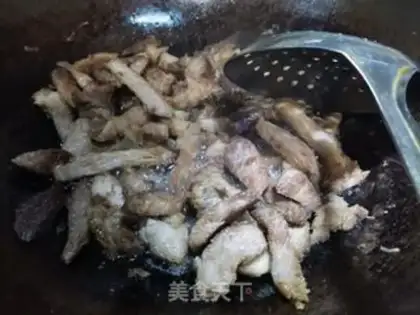 Make Spicy pork fries step 4