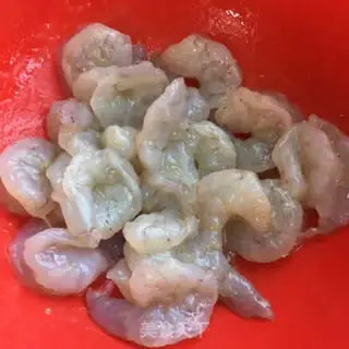 Make Shrimp eggs fried step 2