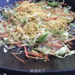 Make Scrambled eggs and pasta step 6