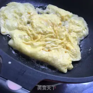 Make Scrambled eggs step 3