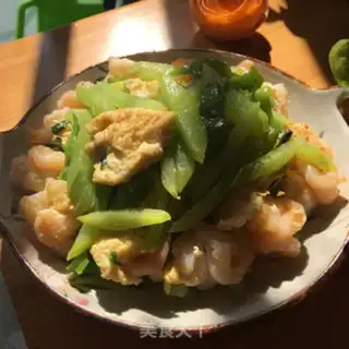 Make Shrimp eggs fried step 12