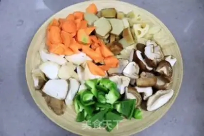 Make A pot of stew for the ribs step 3