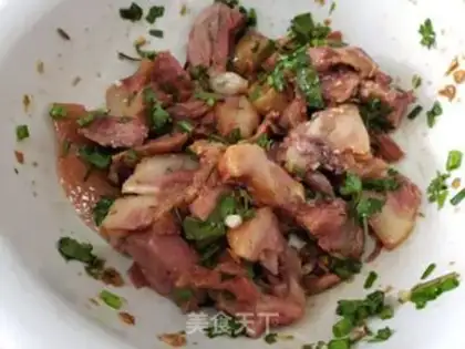 Make Cold-headed pork step 2