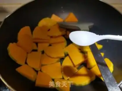 Make Pumpkin step 1