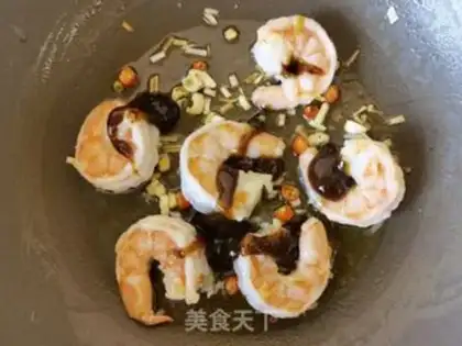 Make Black pepper sauce, shrimp step 9