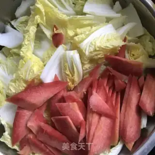Make The bouquet of yellowwood step 2