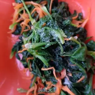 Make Spinach with garlic sausage step 9