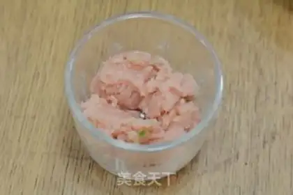 Make Tomato soup, chicken and shrimp step 5
