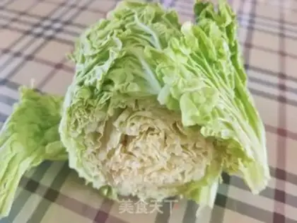 Make Shrimp fan cabbage soup step 0