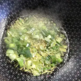 Make Pot sauce noodles step 2