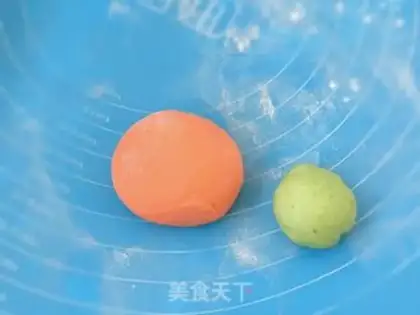 Make Tomato bag step 1